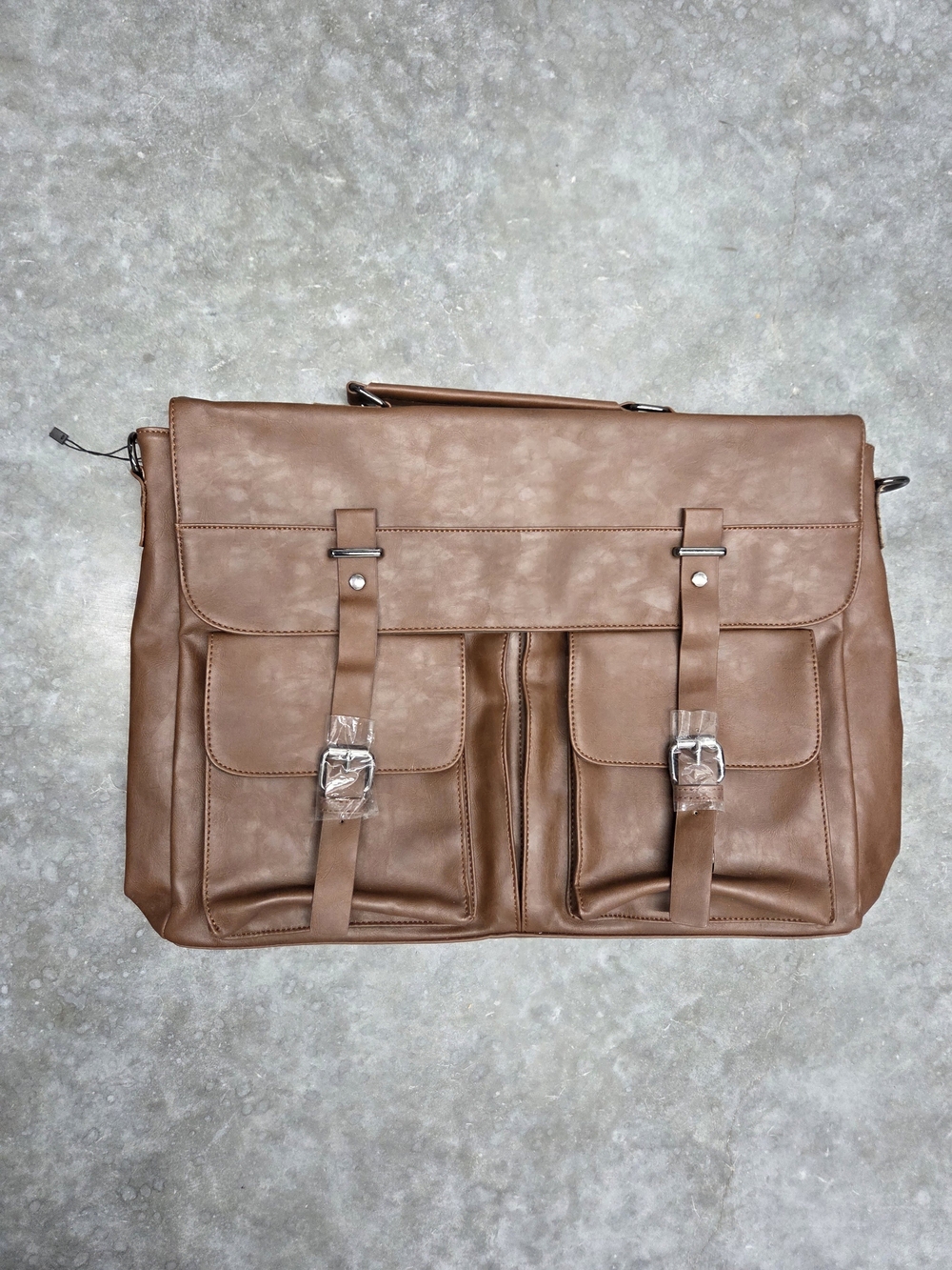 Seyfocnia Men's Tan Leather Messenger Bag Front Buckle Pockets Satchelbag